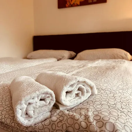 Hide Сasa de vacaciones *